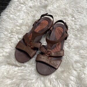 MOUNTREK REMOTE DUNE LEATHER SANDALS SLIP RESISTANT HIKING TREKKING LIGHTWEIGHT